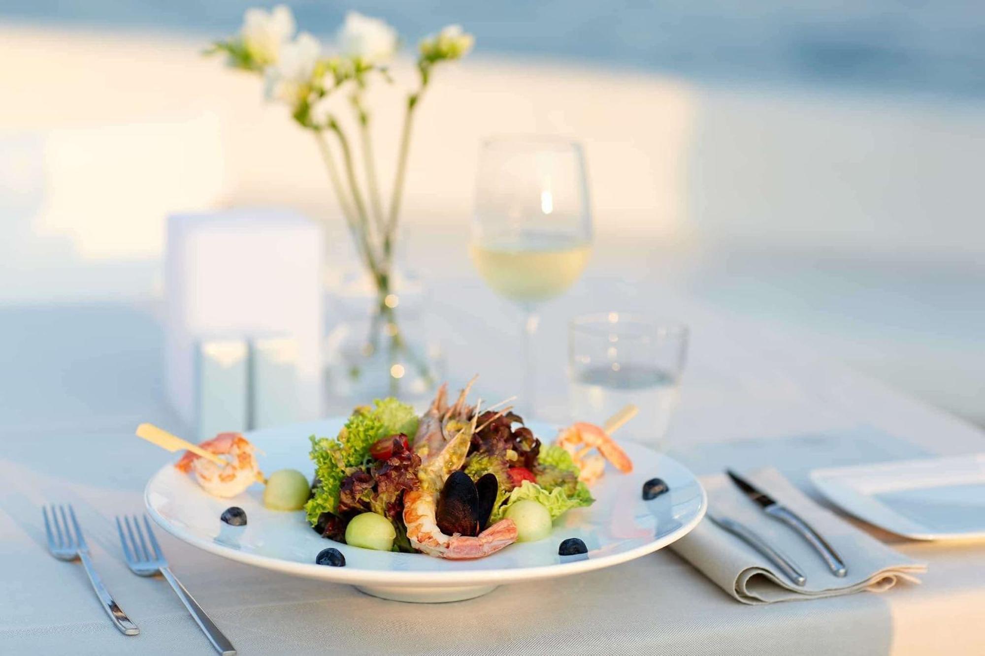 Hydra Beach Resort Thermisia Екстер'єр фото