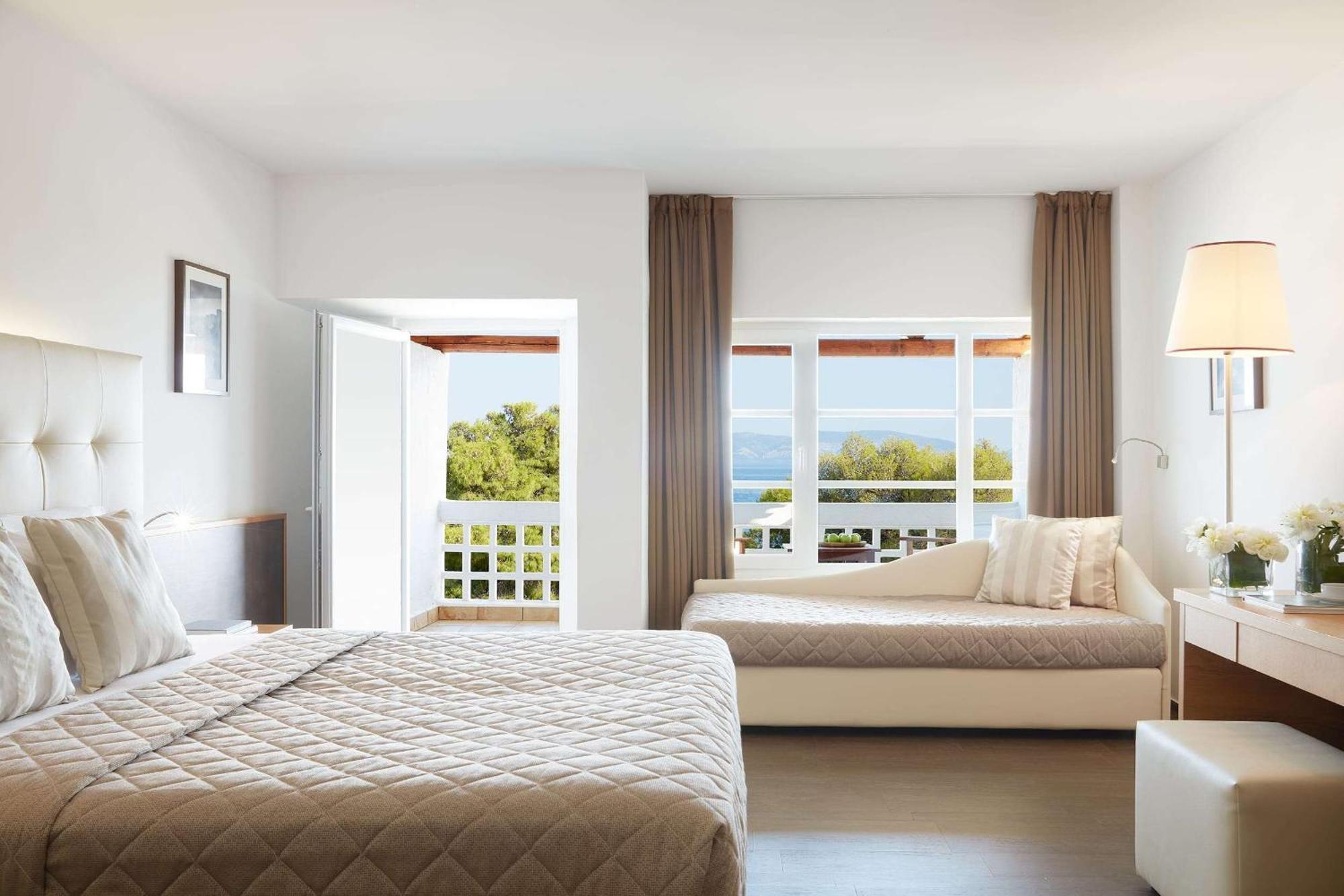 Hydra Beach Resort Thermisia Екстер'єр фото