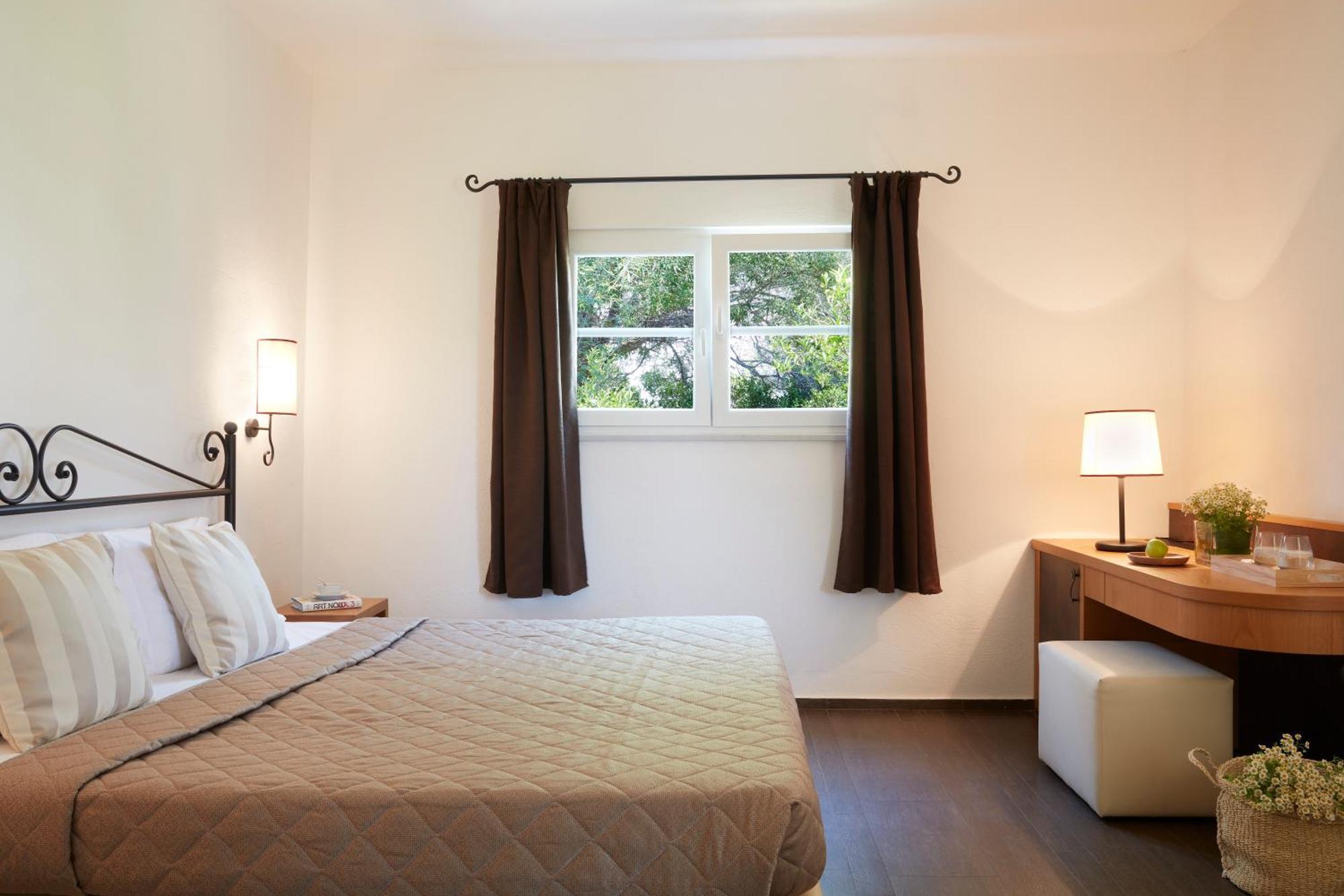 Hydra Beach Resort Thermisia Екстер'єр фото