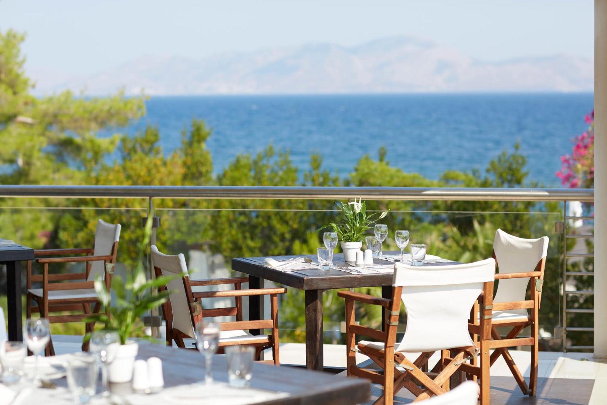 Hydra Beach Resort Thermisia Екстер'єр фото